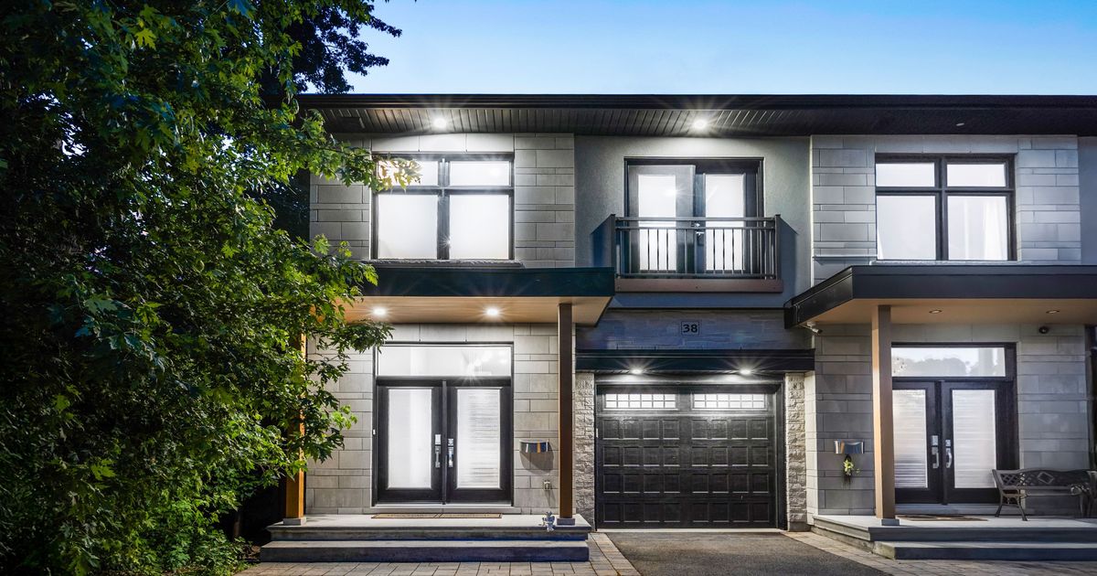 38 Sunnymede Avenue Tunneys Pasture and Ottawa West