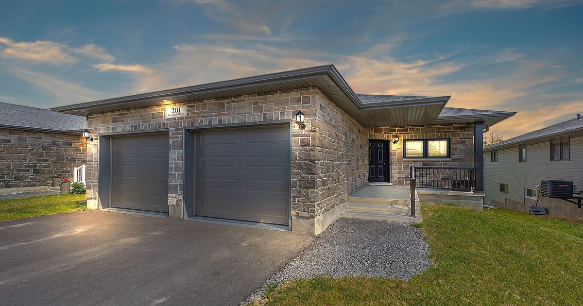 201 Creighton Drive Loyalist