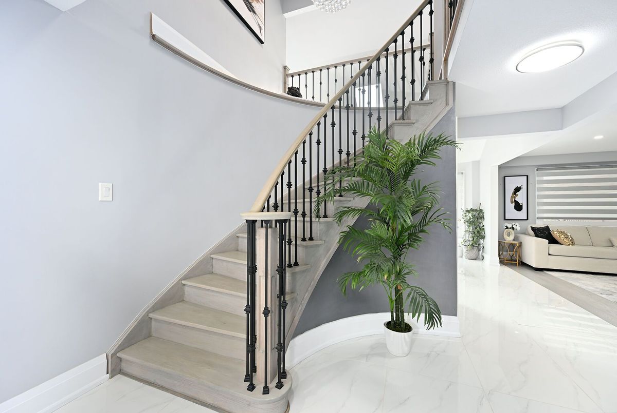 img-gallery
