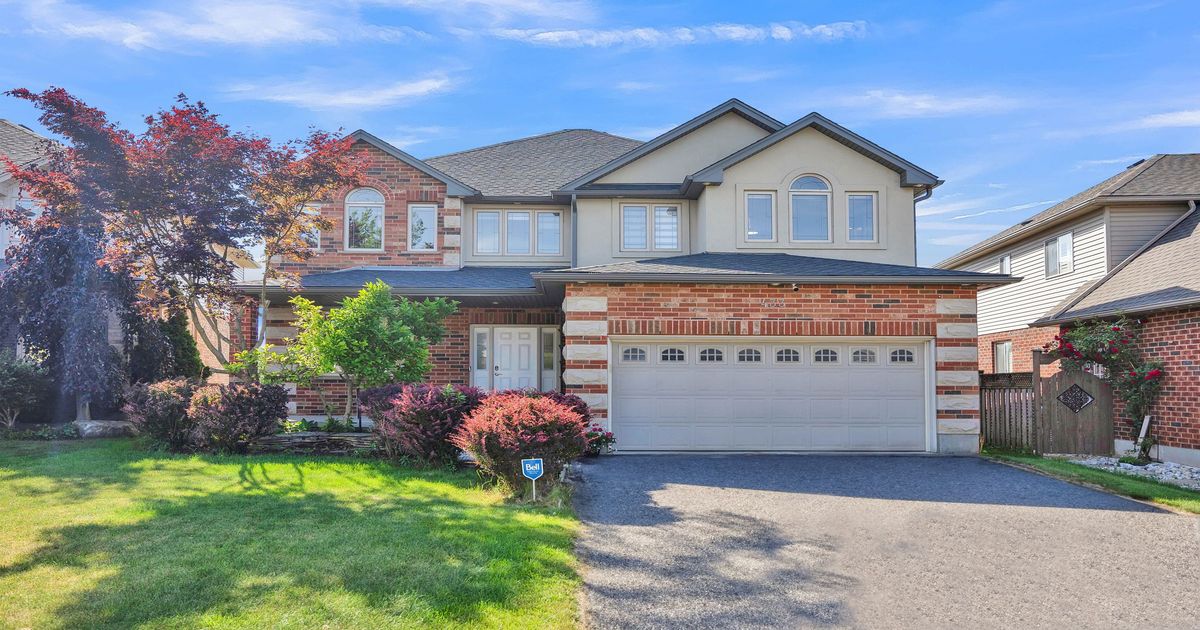 433 DOON SOUTH Drive Kitchener