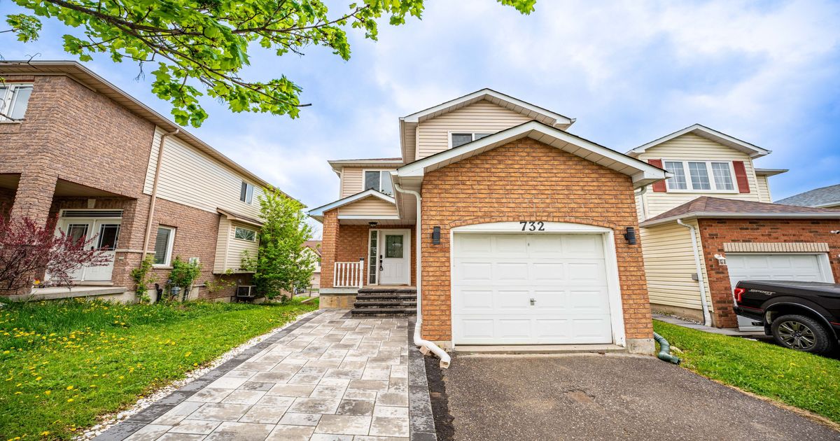 732 Trailview Drive Peterborough South