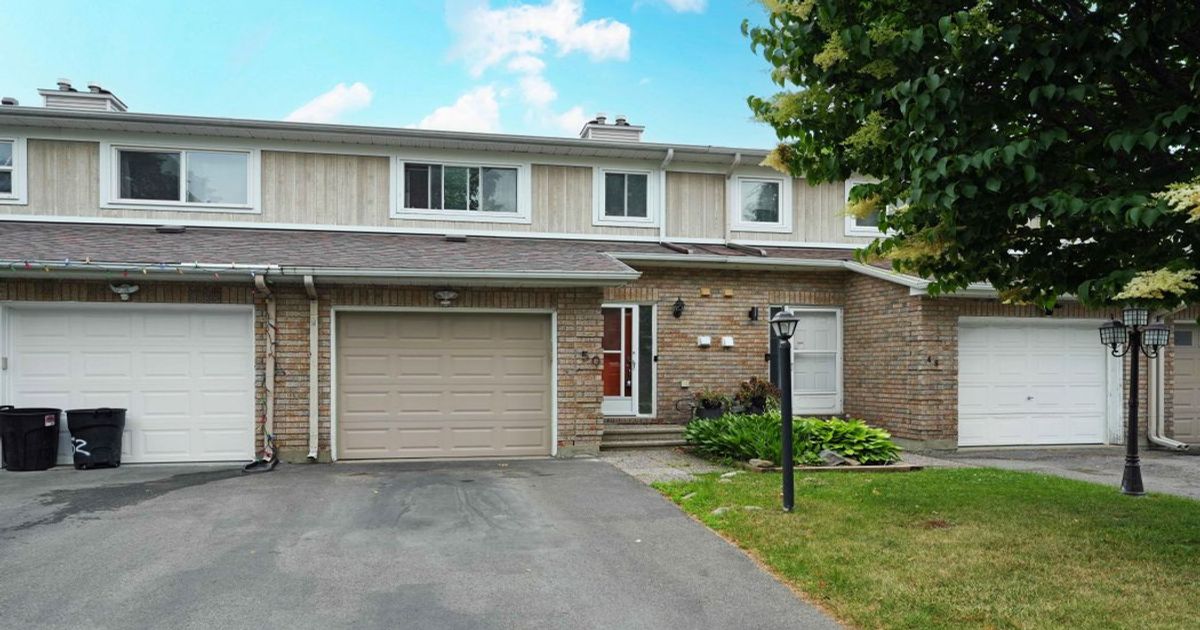50 Hummingbird Crescent N Barrhaven