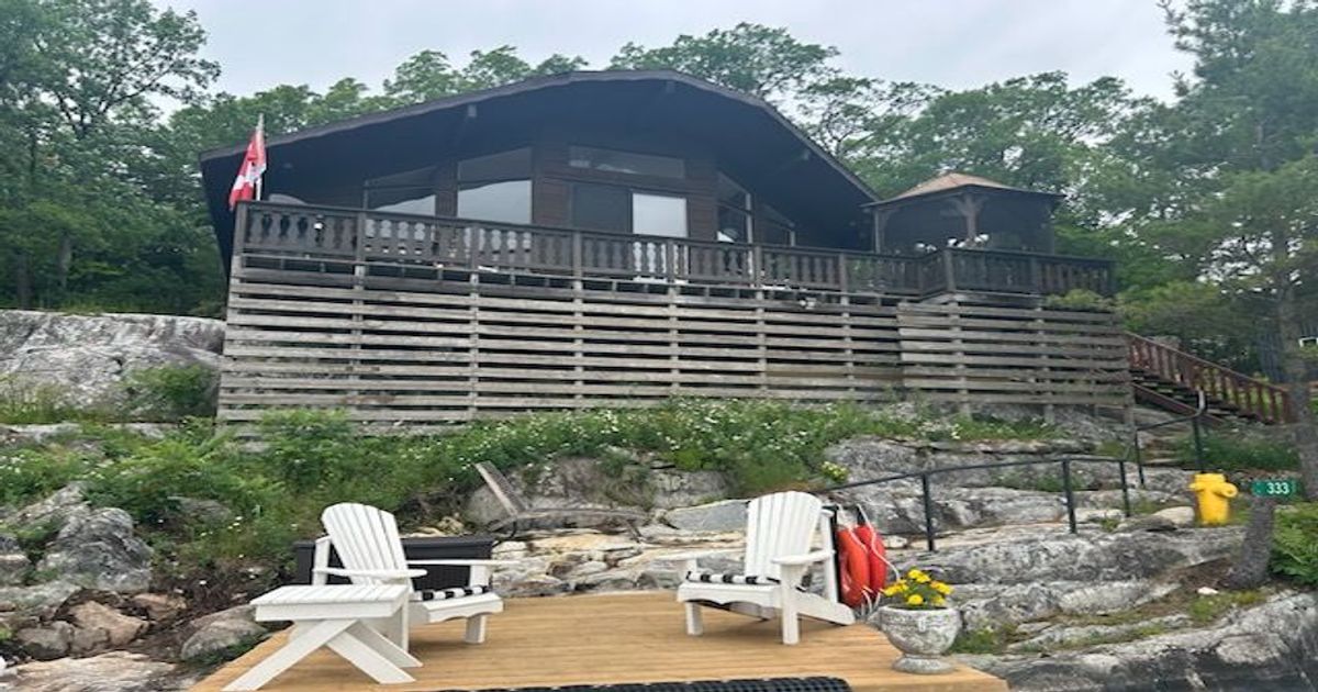 333 Healey Lake W/a N/A The Archipelago