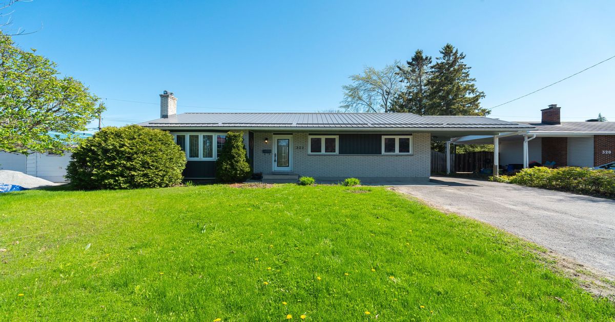 322 Galloway Drive Orleans - Cumberland and Area