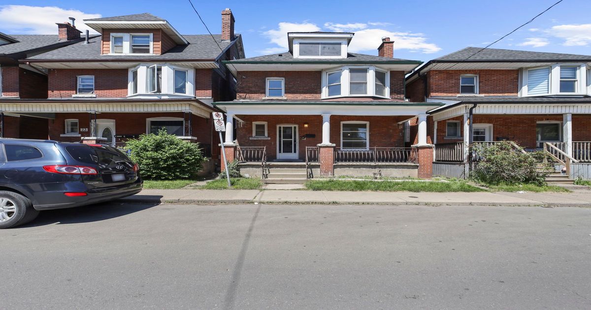 25 Lottridge Street S Hamilton
