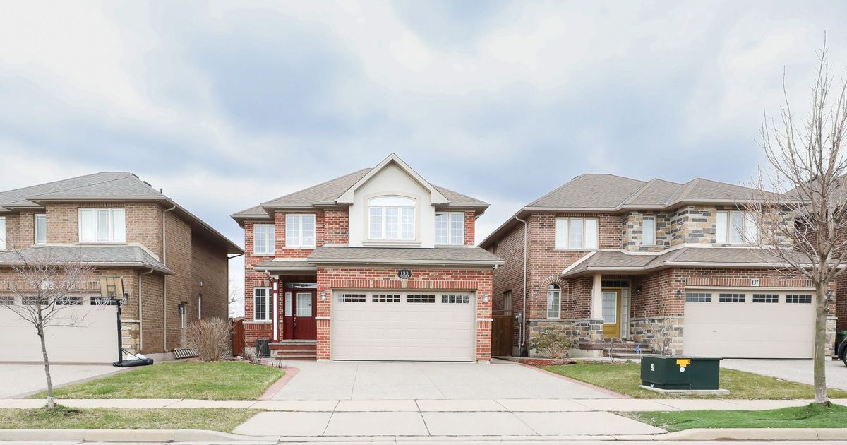133 Eaglewood Drive Hamilton