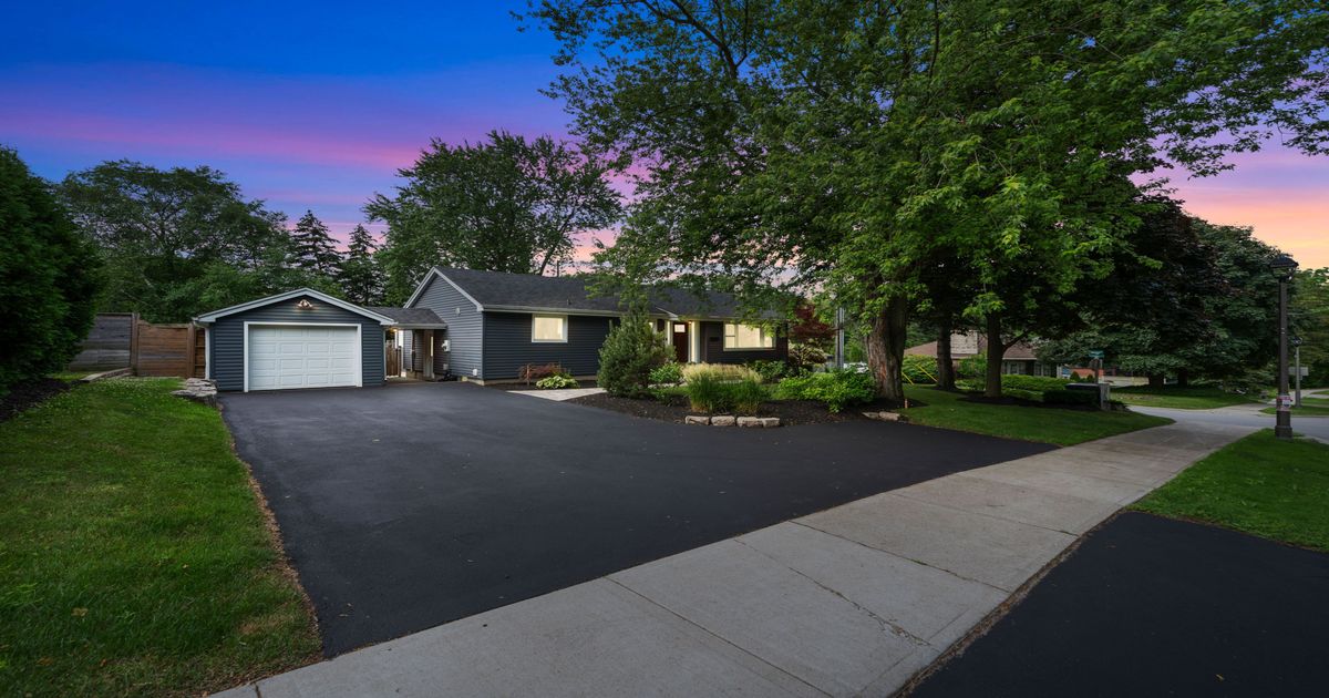 136 Mohawk Road Hamilton