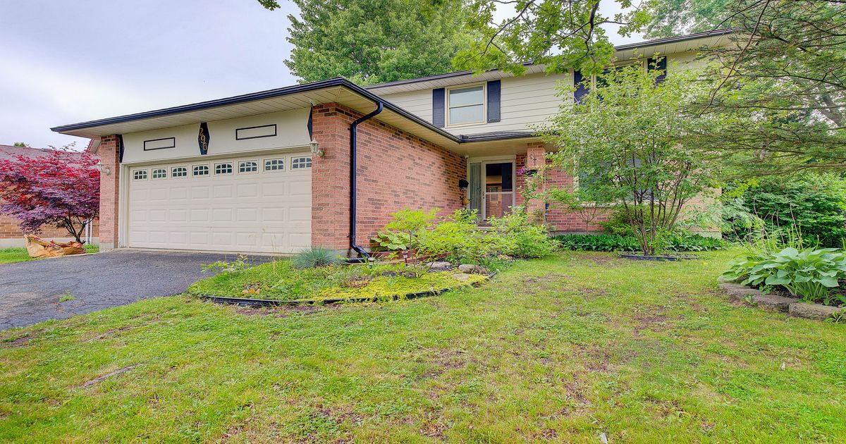 296 Castlegrove Boulevard London North