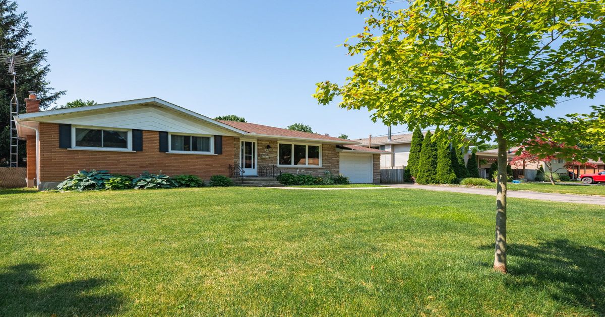 60 Royal Manor Drive St. Catharines