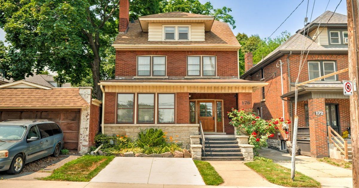 176 Sherman Avenue S Hamilton