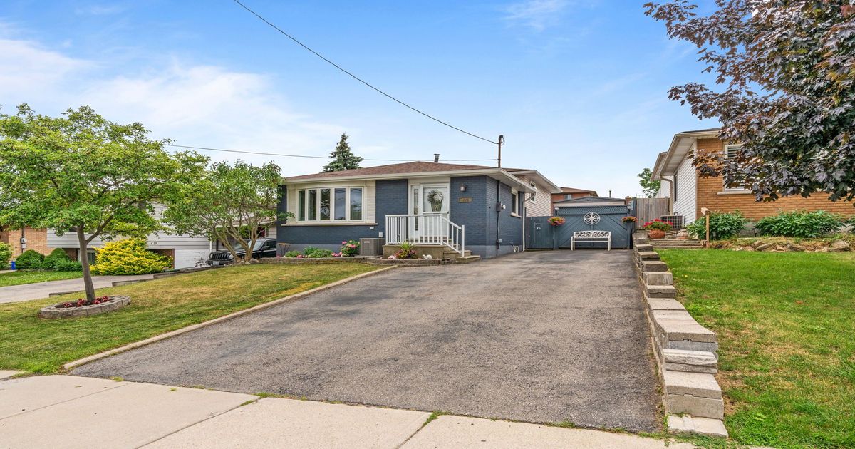 423 QUEEN VICTORIA Drive Hamilton