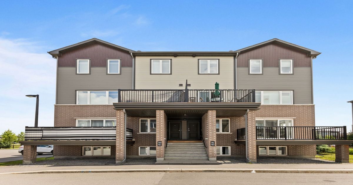706 AMBERWING Private Orleans - Cumberland and Area