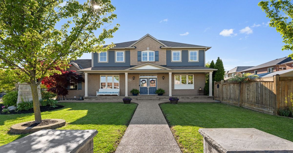 563 Fifty Road Hamilton