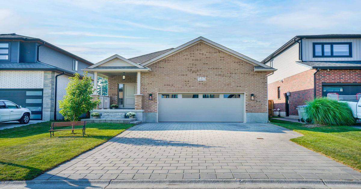 3 McNeil Street Strathroy-Caradoc