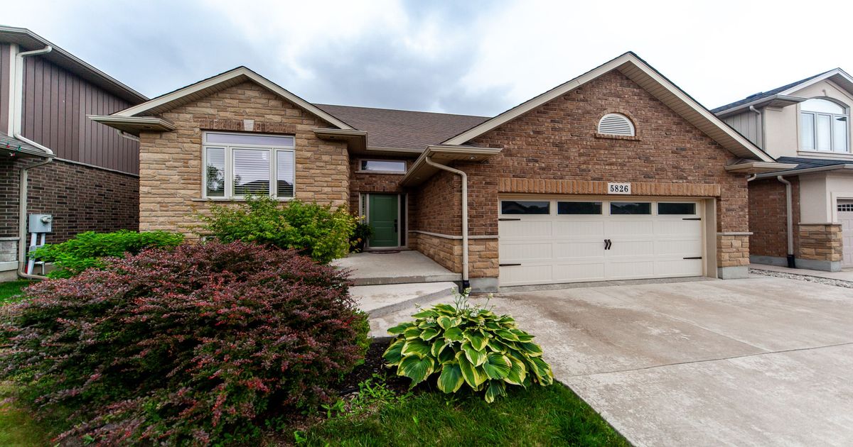5826 Fiddlehead Lane Niagara Falls