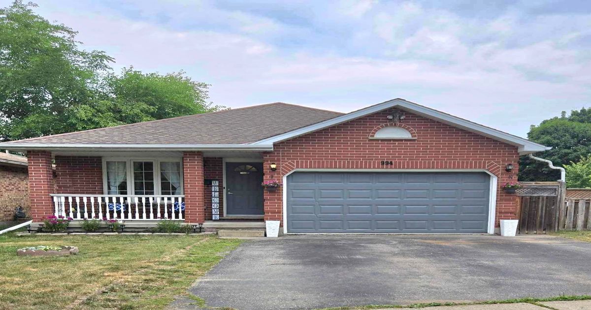 994 Chippewa Drive London East