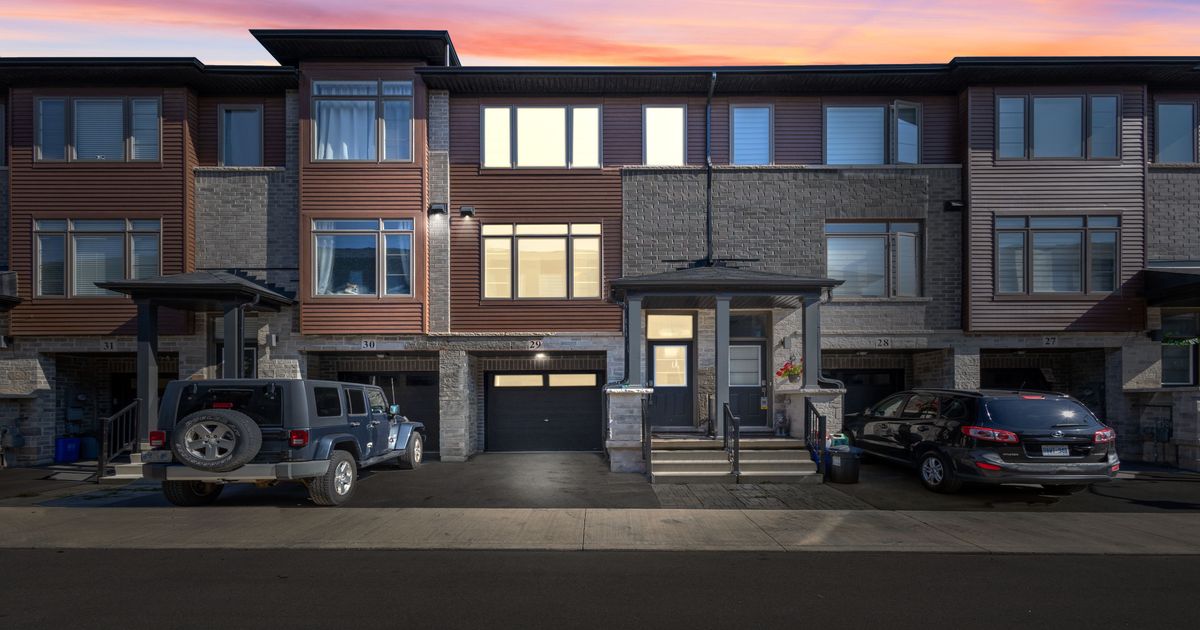 575 Woodward Avenue Hamilton
