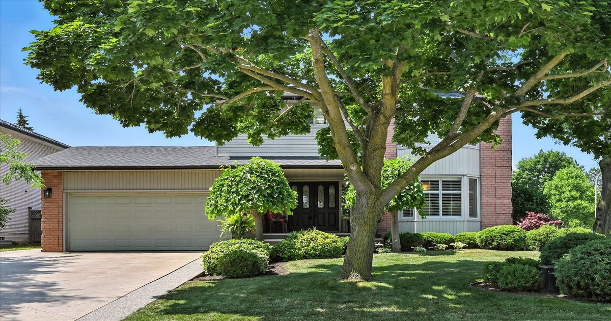 59 Corman Place Hamilton