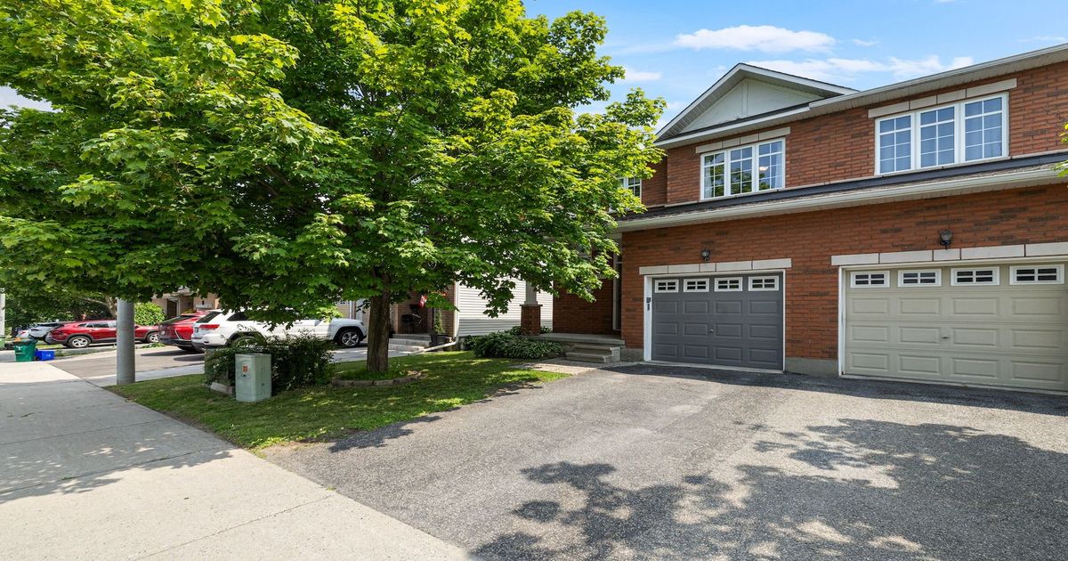 207 Portrush Avenue Barrhaven