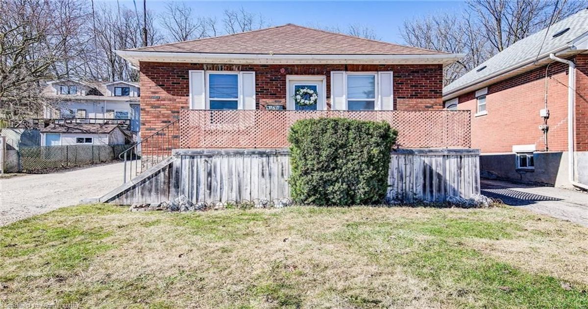 124 Elizabeth Street Guelph