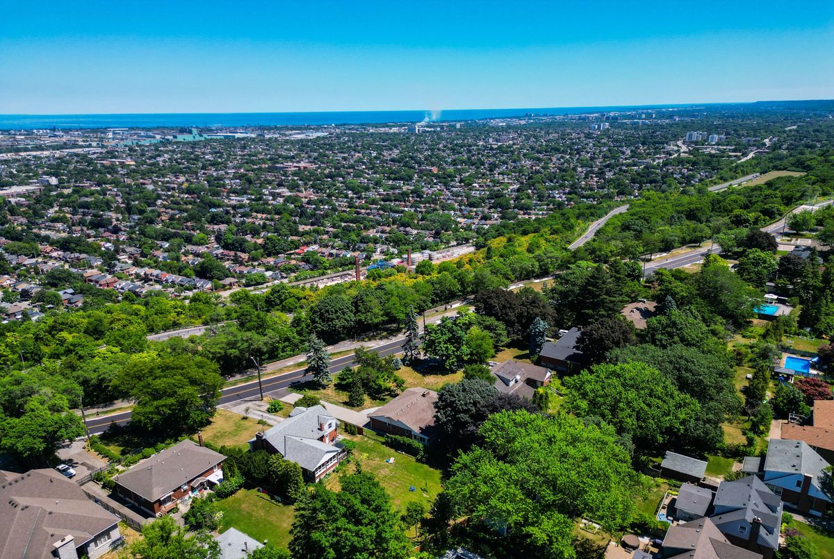 20 Mountain Brow Boulevard Hamilton 20 Mountain Brow Boulevard Hamilton