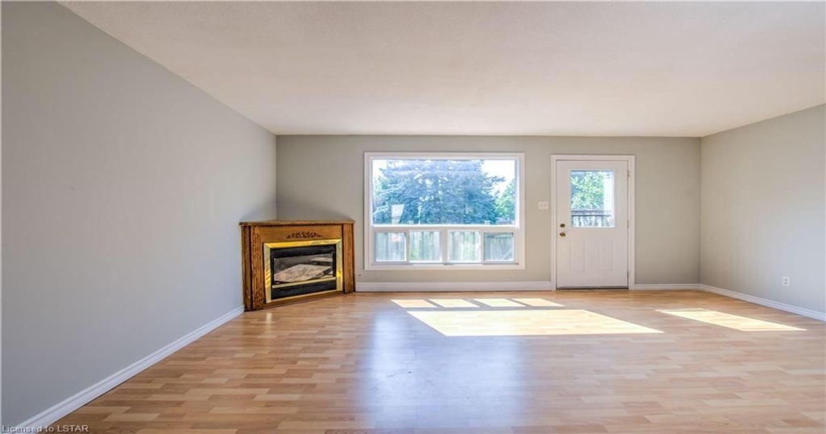 1600 CULVER Drive London East