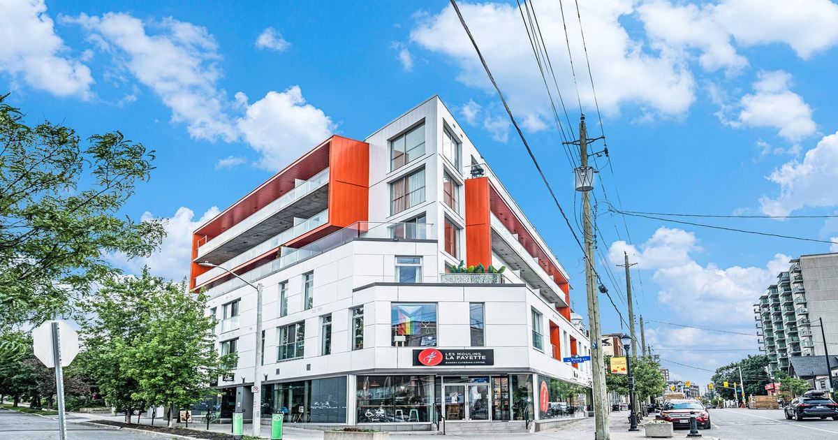 1000 Wellington Street W West Centre Town