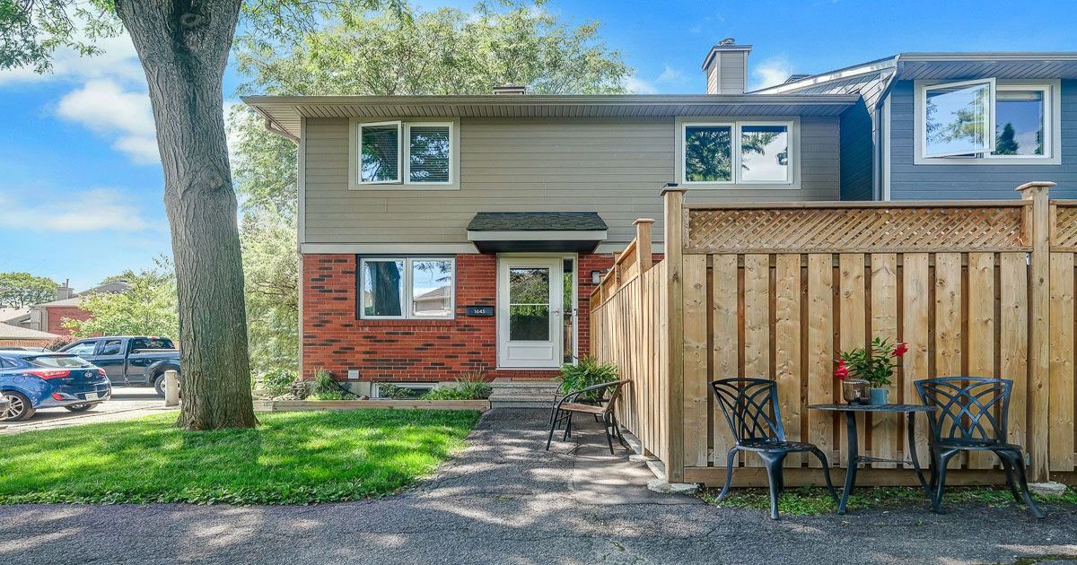 1645 Du Sommet Place Orleans - Convent Glen and Area