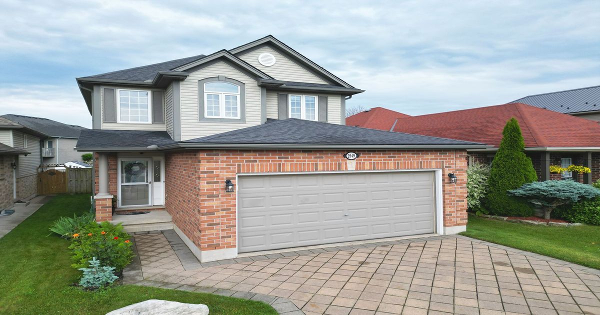 2949 Meadowgate Boulevard London South