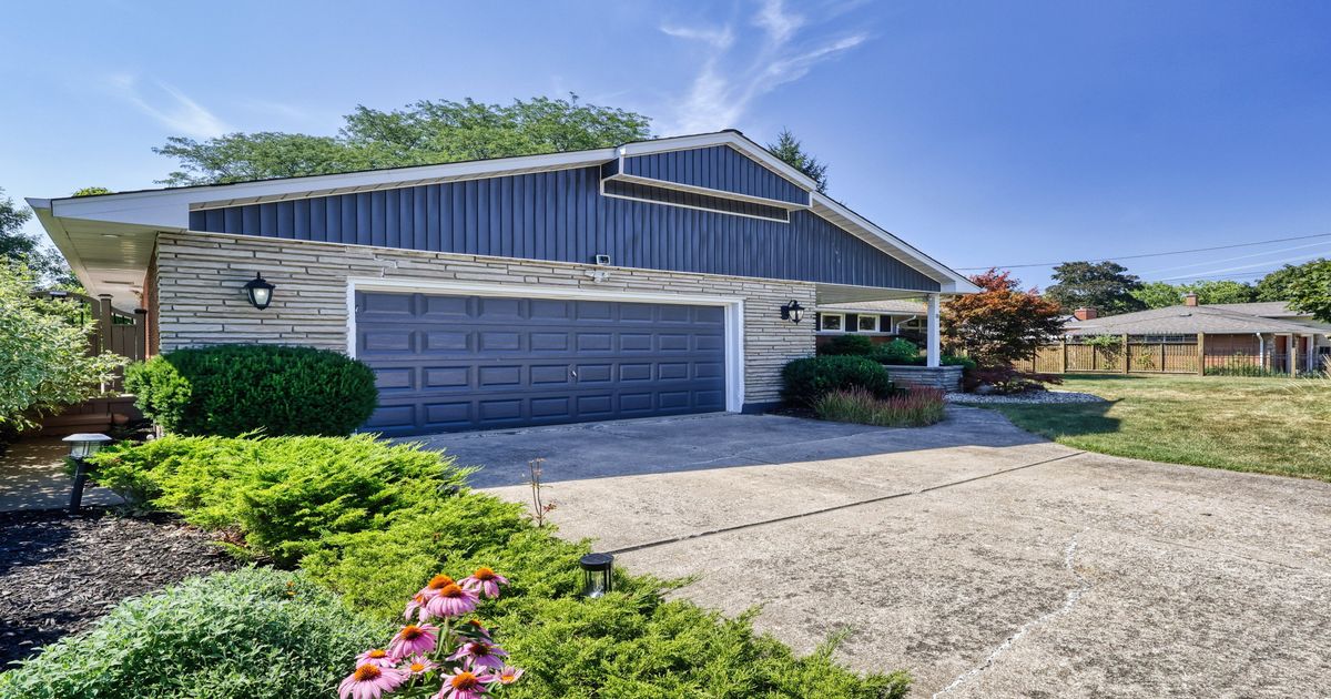 28 MARSDALE Drive St. Catharines