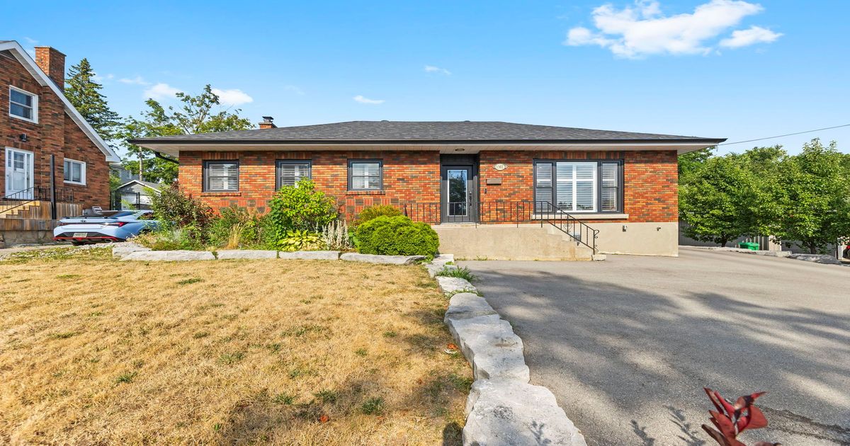 1302 Dobbin Avenue Peterborough Central