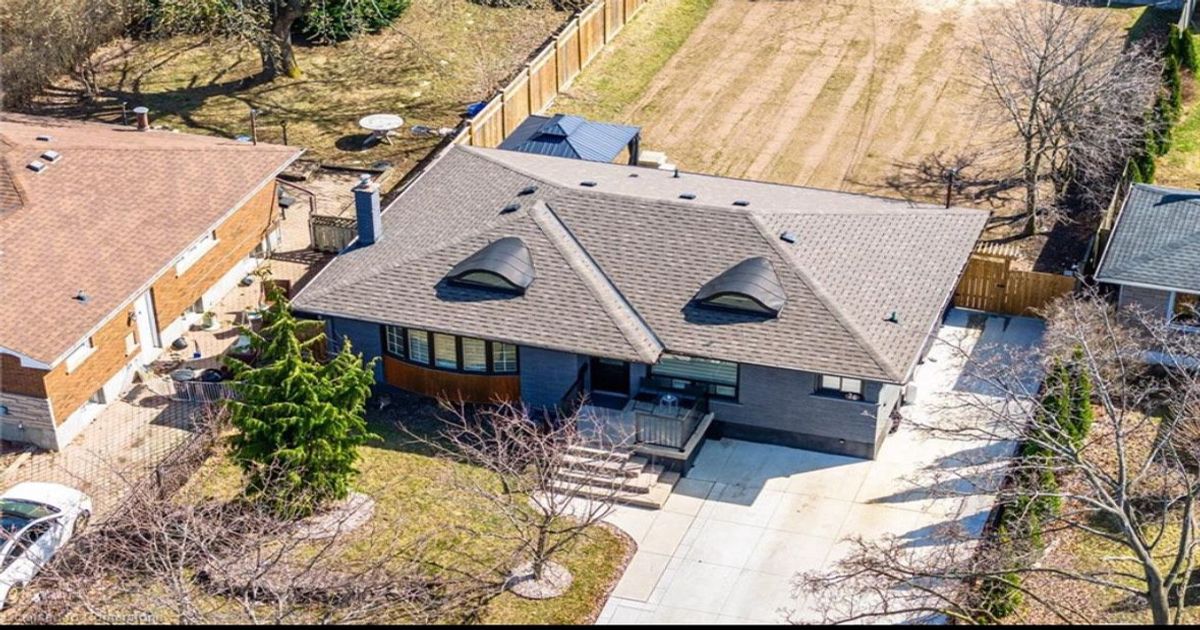 26 Hillgarden Road St. Catharines