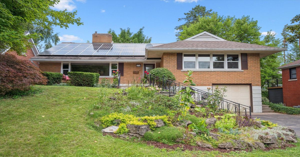 688 Rockway Drive Kitchener