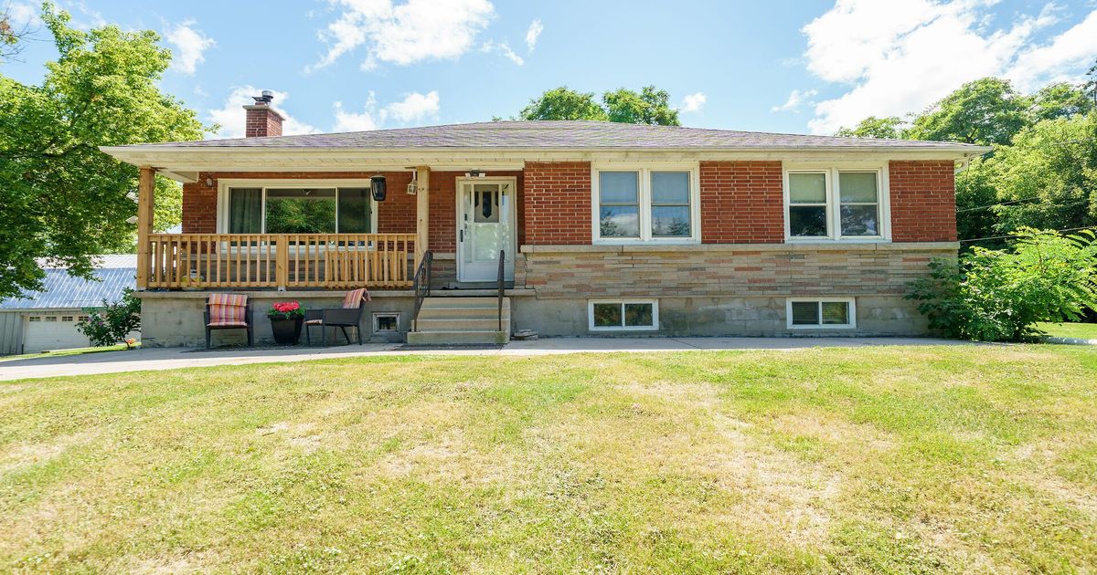 226 Carluke Road E Hamilton