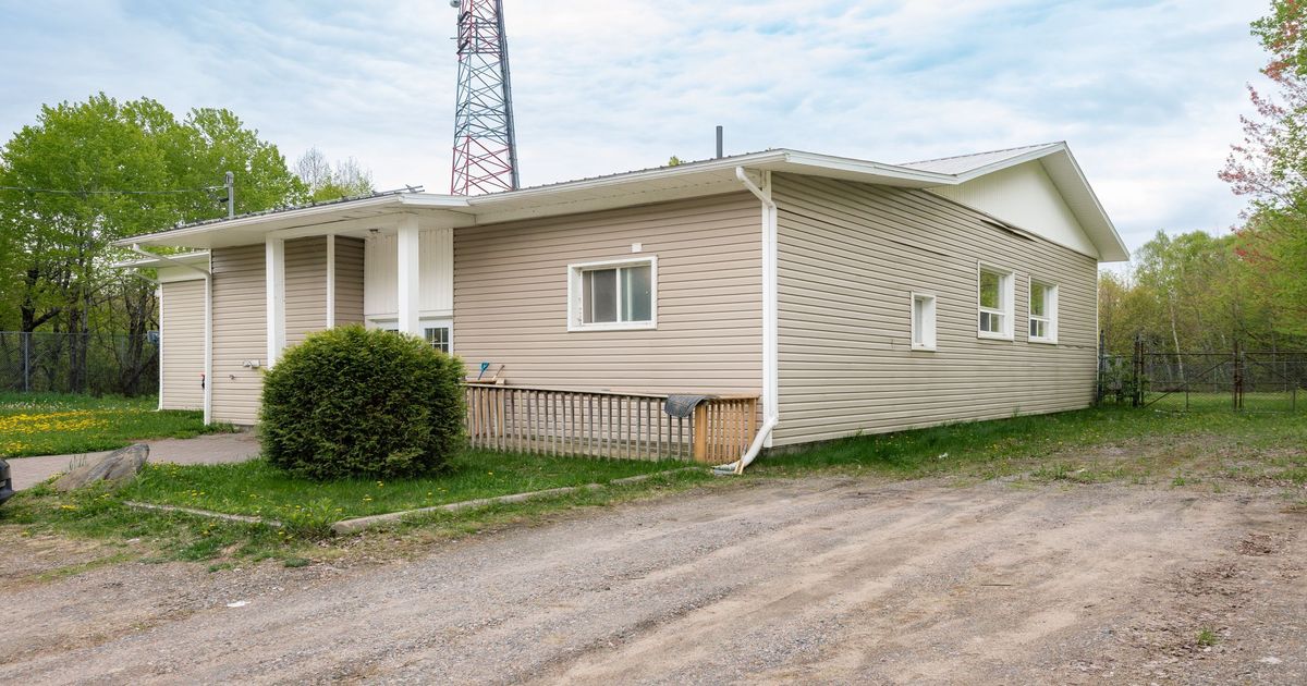 131 Cedar Heights Drive North Bay
