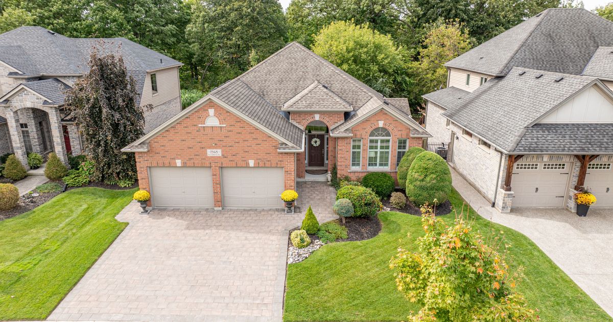 1948 Riverbend Road London South