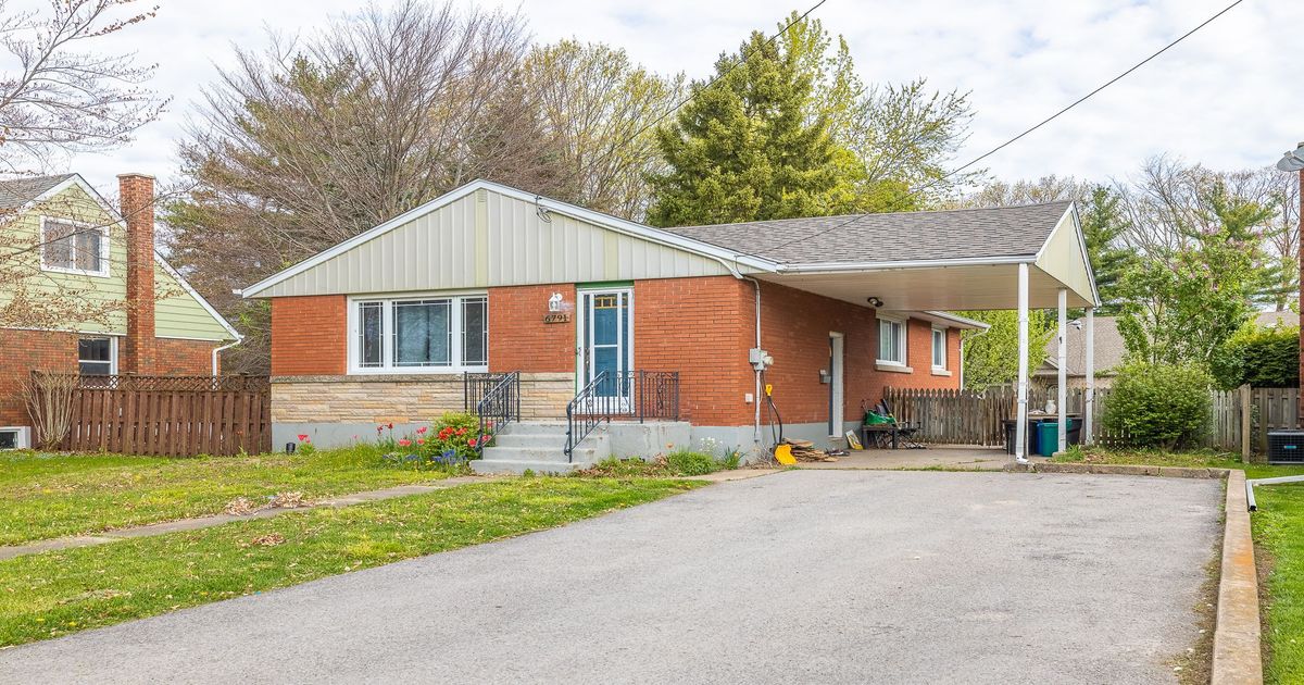 6791 O'NEIL Street Niagara Falls
