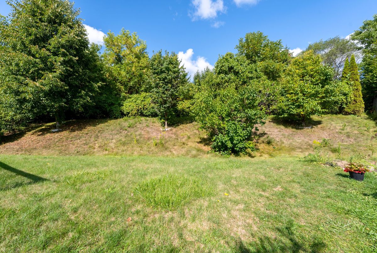 40 Jo Whitney Court Brantford 40 Jo Whitney Court Brantford