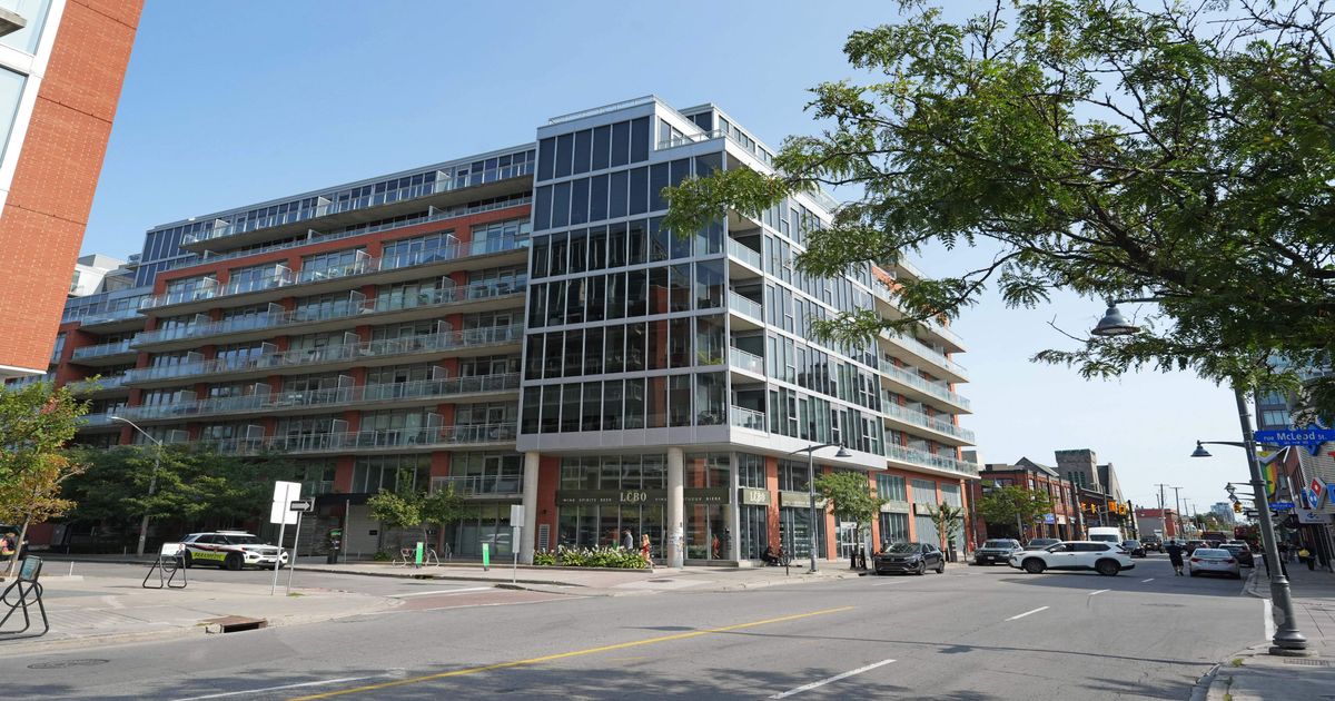 360 Mcleod Street Ottawa Centre