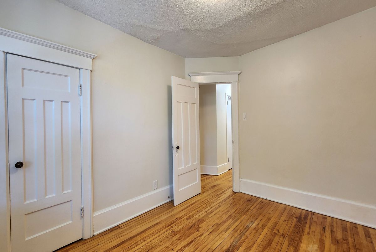 122 Fourth Avenue Glebe - Ottawa East and Area 122 Fourth Avenue Glebe - Ottawa East and Area