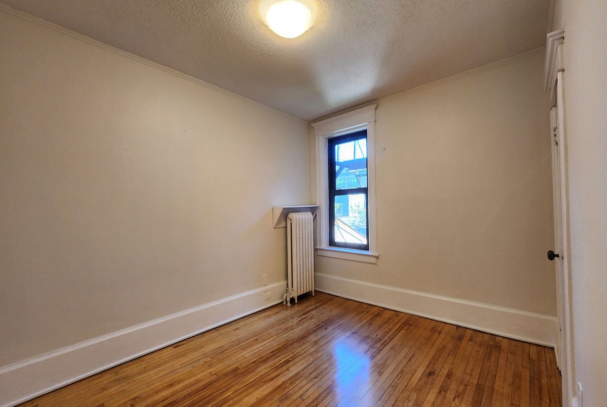 122 Fourth Avenue Glebe - Ottawa East and Area 122 Fourth Avenue Glebe - Ottawa East and Area