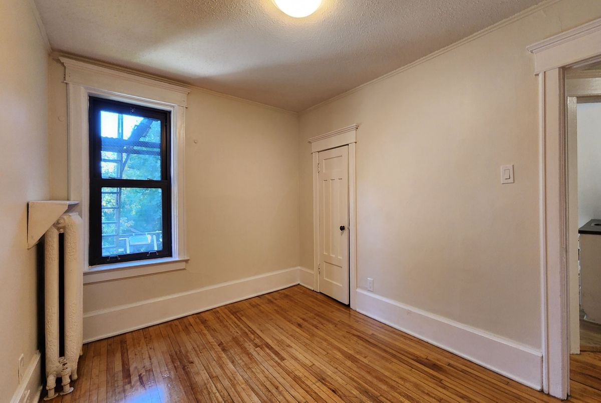 122 Fourth Avenue Glebe - Ottawa East and Area 122 Fourth Avenue Glebe - Ottawa East and Area