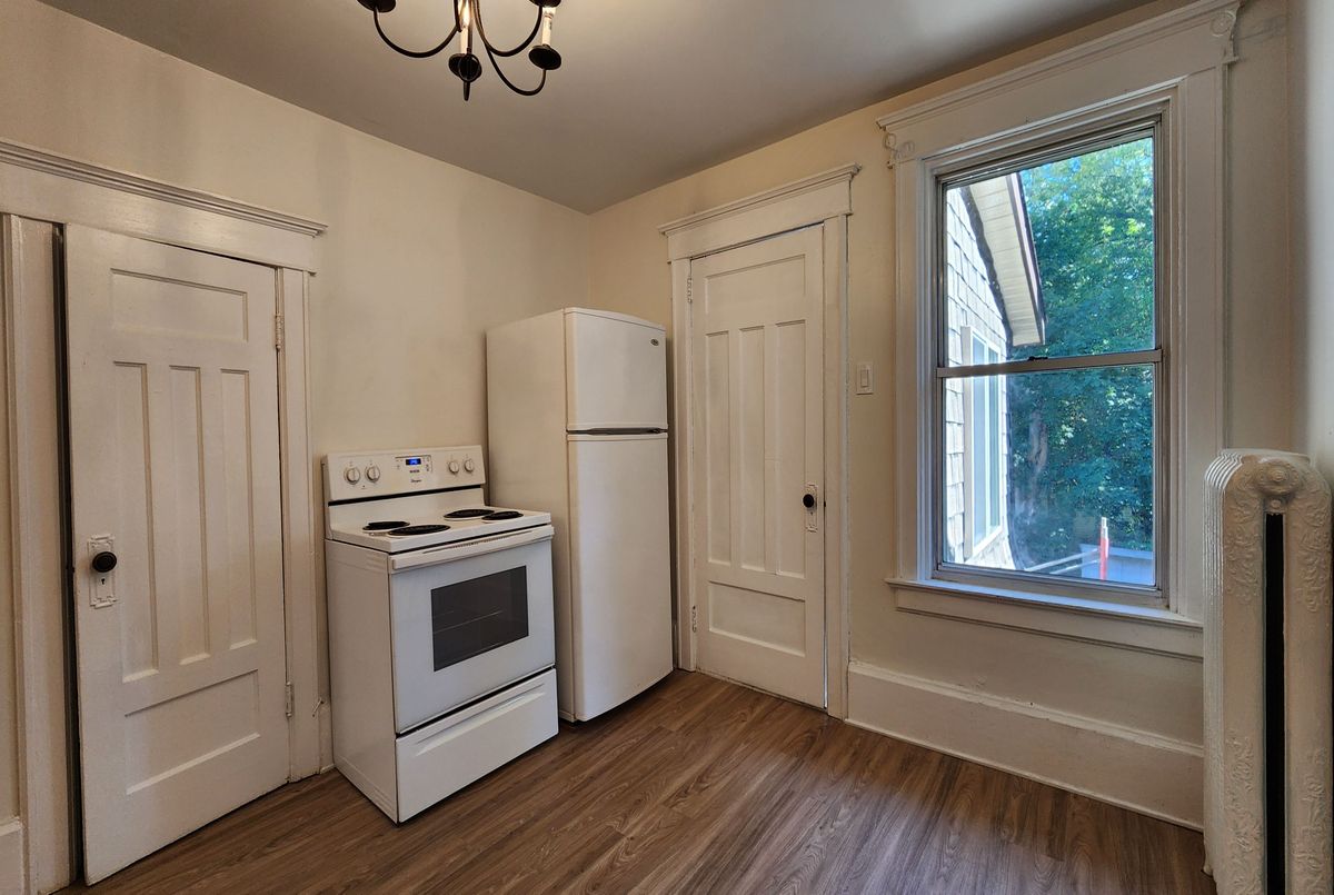 122 Fourth Avenue Glebe - Ottawa East and Area 122 Fourth Avenue Glebe - Ottawa East and Area