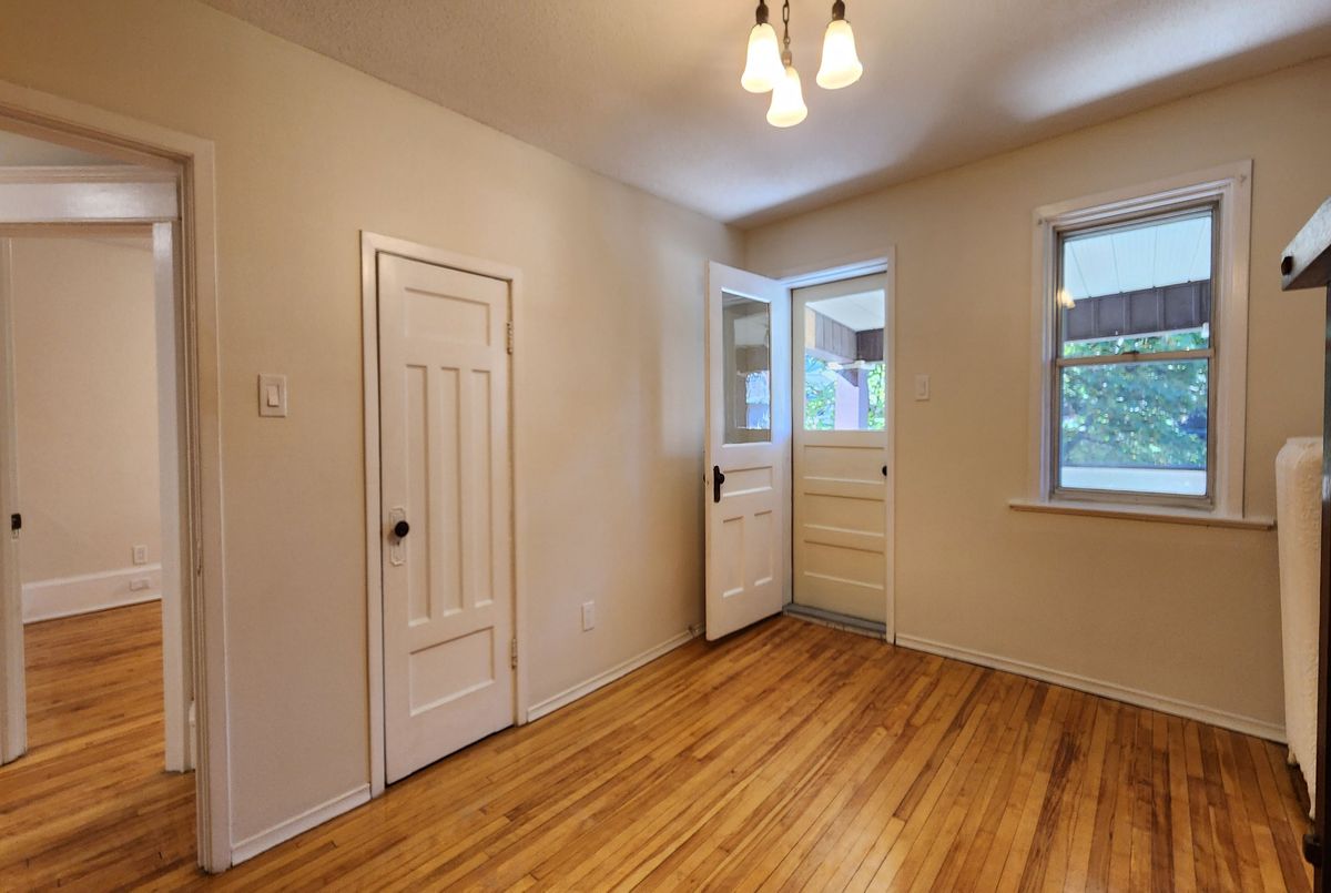 122 Fourth Avenue Glebe - Ottawa East and Area 122 Fourth Avenue Glebe - Ottawa East and Area