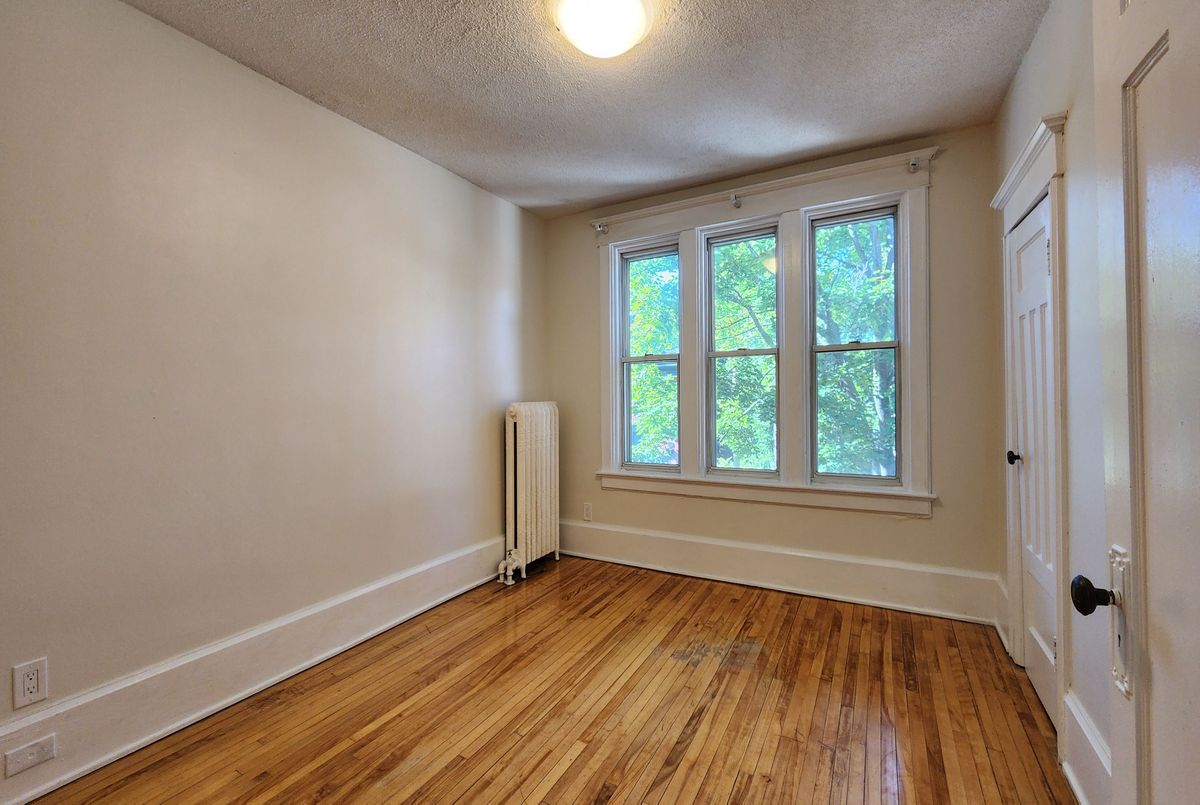 122 Fourth Avenue Glebe - Ottawa East and Area 122 Fourth Avenue Glebe - Ottawa East and Area