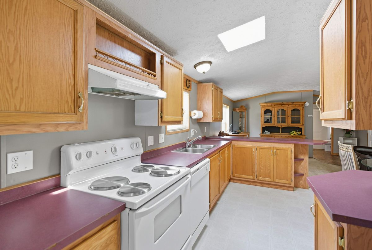 1294 8th Concession Road W Hamilton 1294 8th Concession Road W Hamilton