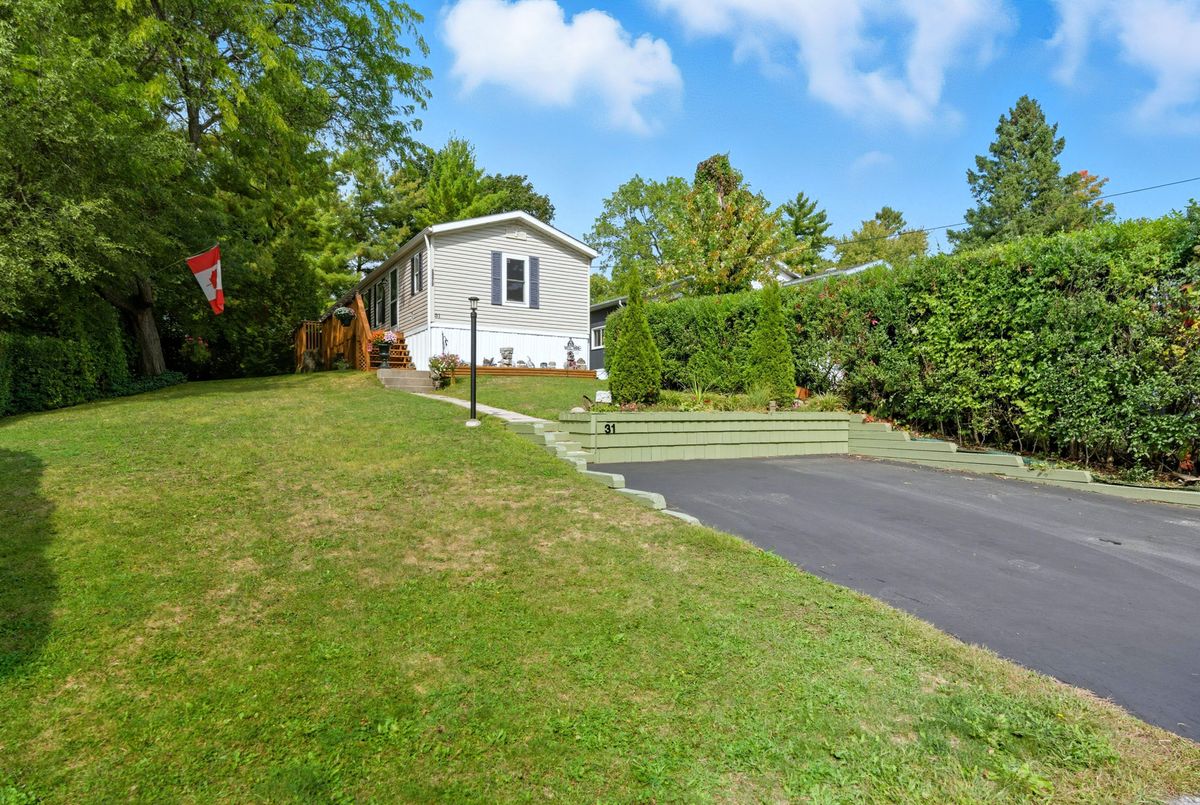 1294 8th Concession Road W Hamilton 1294 8th Concession Road W Hamilton