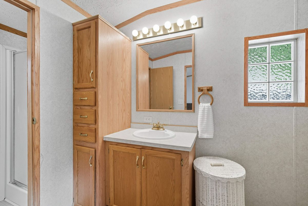 1294 8th Concession Road W Hamilton 1294 8th Concession Road W Hamilton