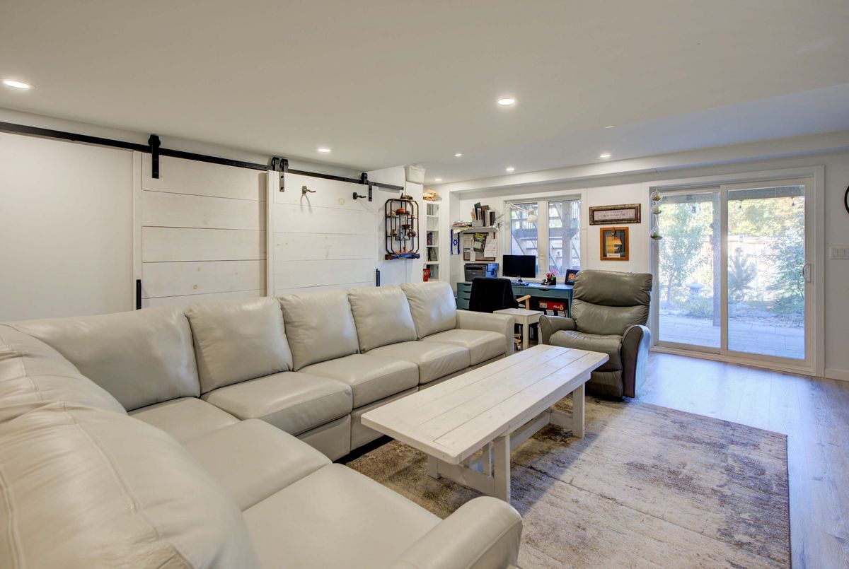 1263 Max Crescent Kingston 1263 Max Crescent Kingston