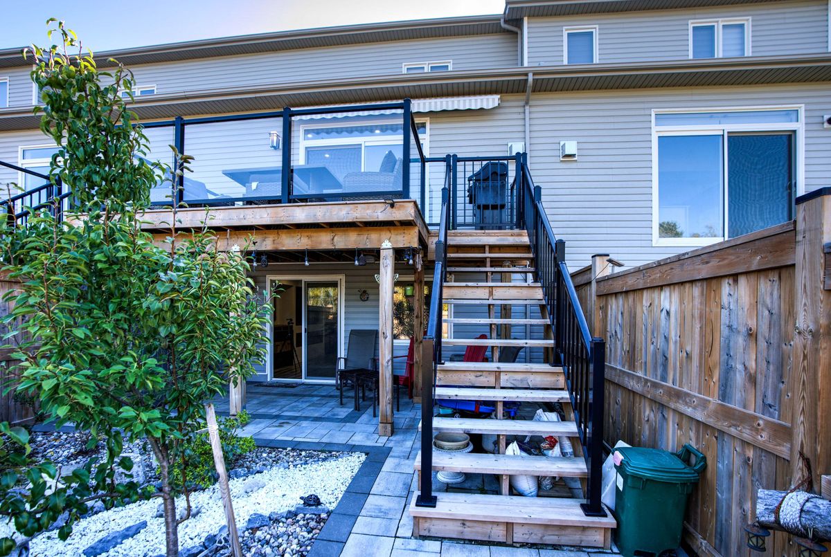 1263 Max Crescent Kingston 1263 Max Crescent Kingston